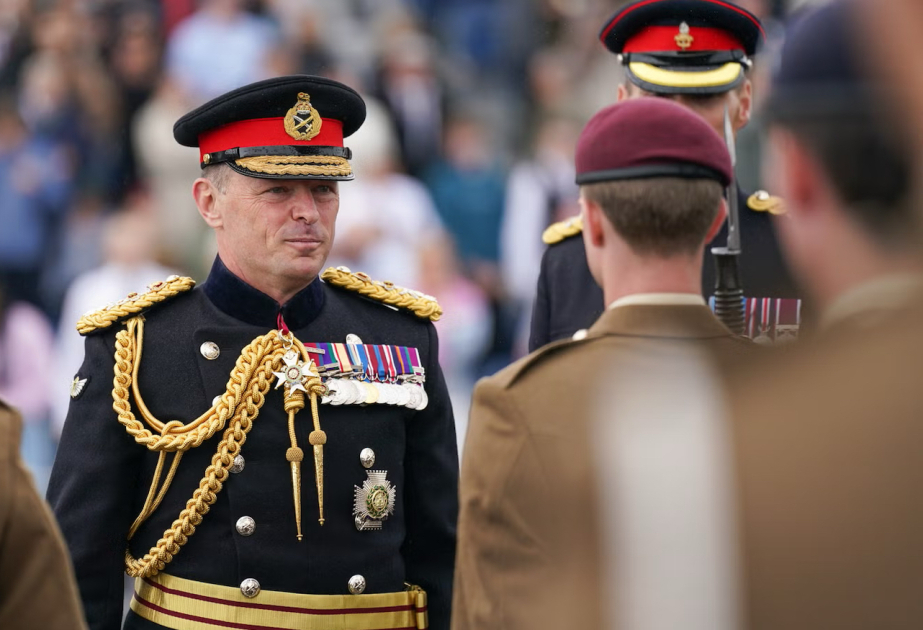 Britaniya ordusunun rəhbəri müharibə təhlükəsi ilə bağlı xəbərdarlıq edib